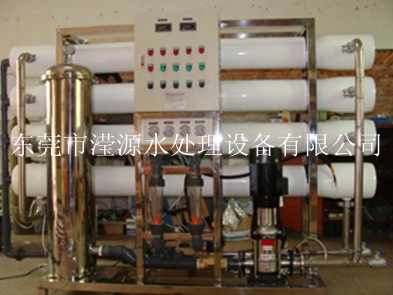 反滲透設(shè)備，水處理設(shè)備