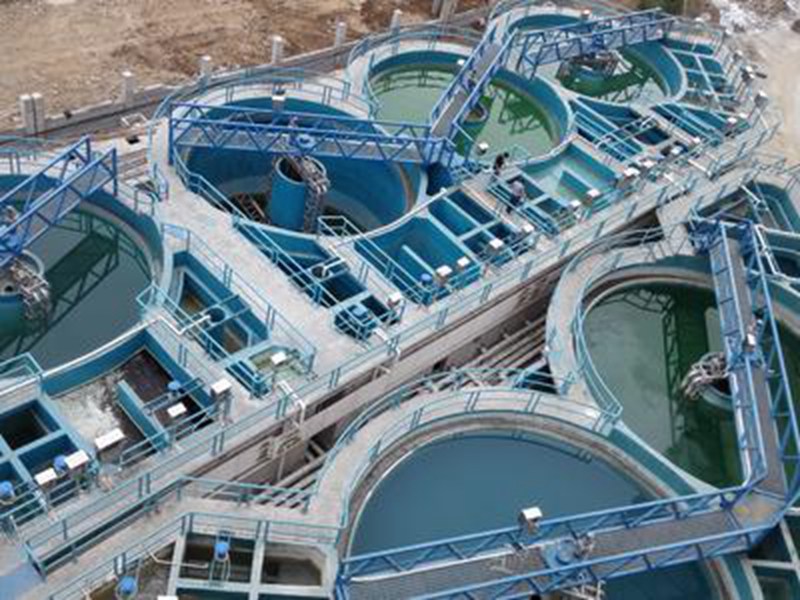 在我國(guó)污水處理廠一共修建了有三千多座